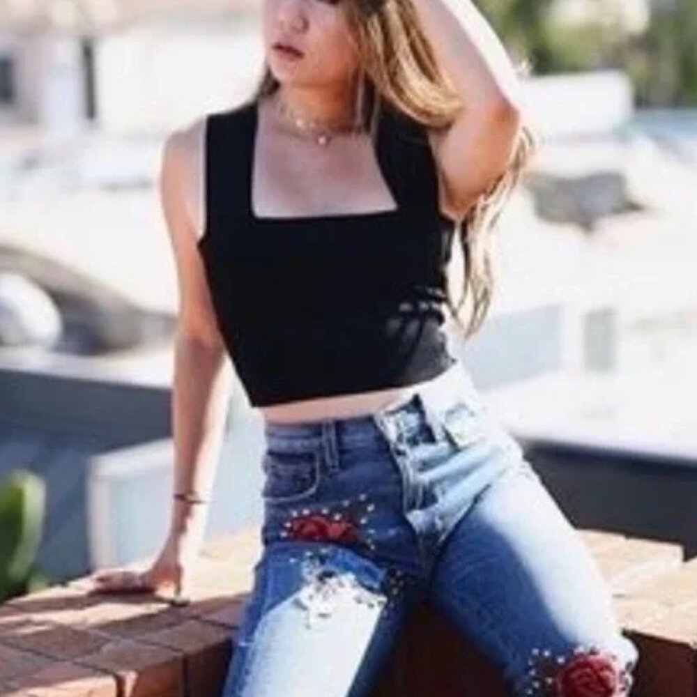 Seek the Label Sleeveless Bandage Crop Top